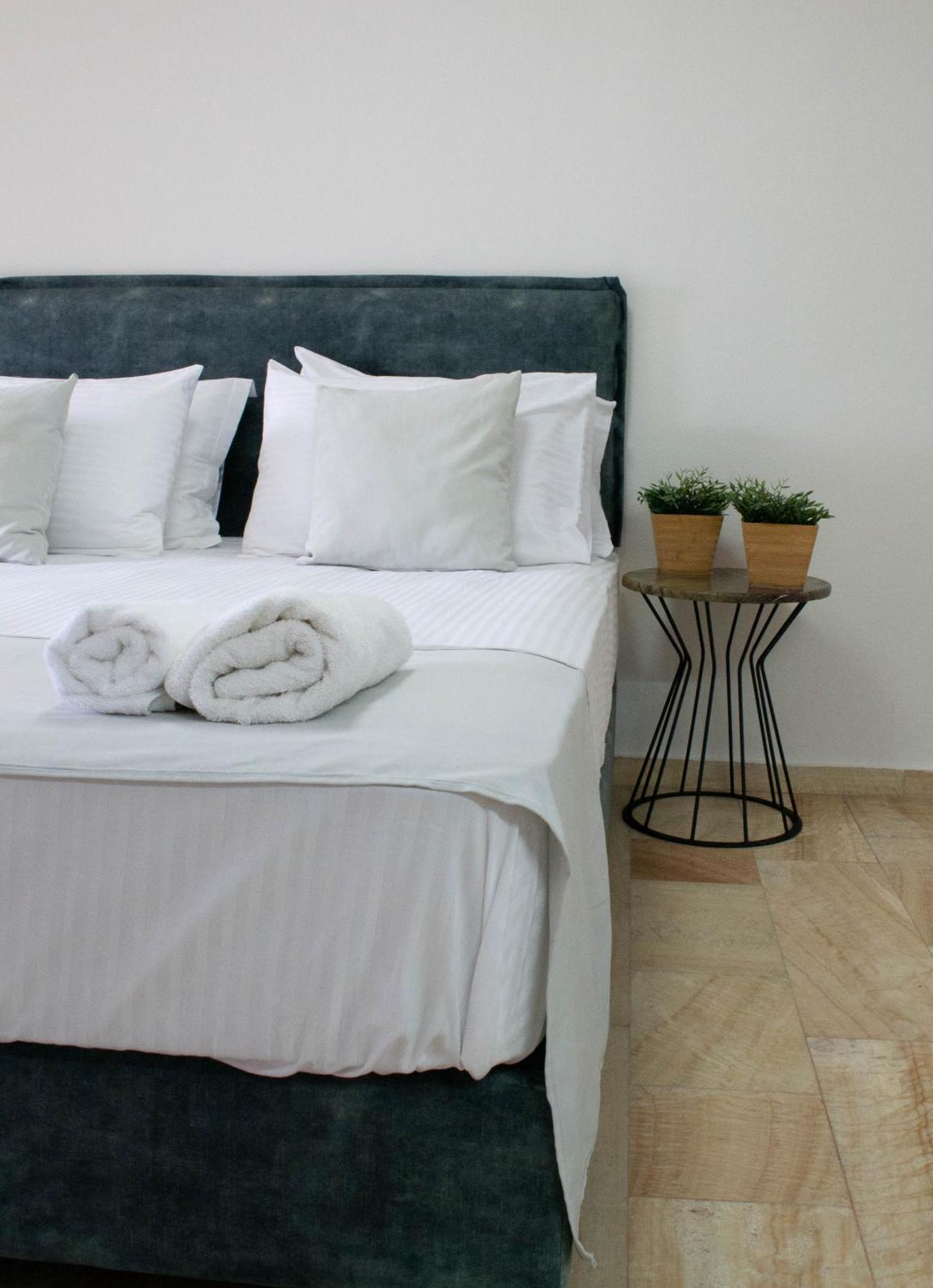 Oniropetra Luxury Suites Armakha Exterior foto