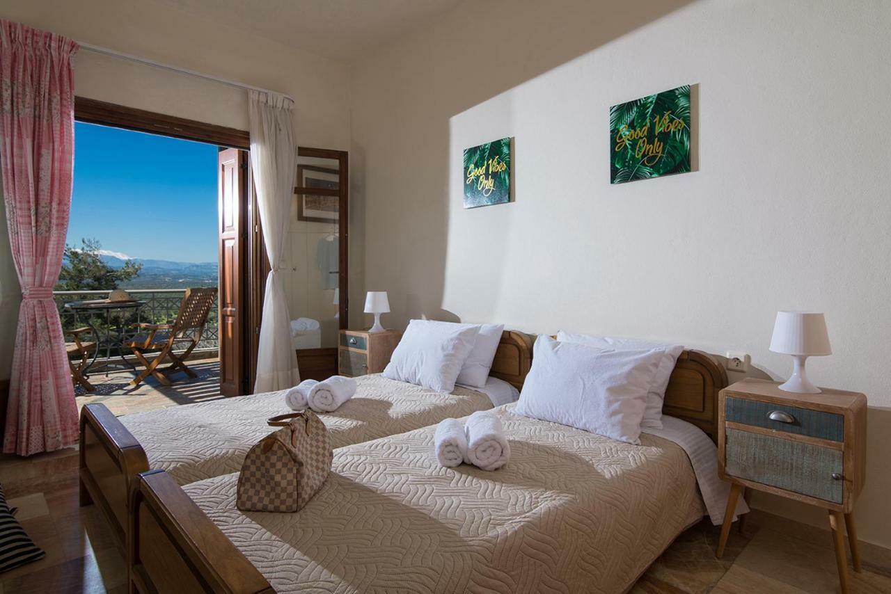 Oniropetra Luxury Suites Armakha Exterior foto