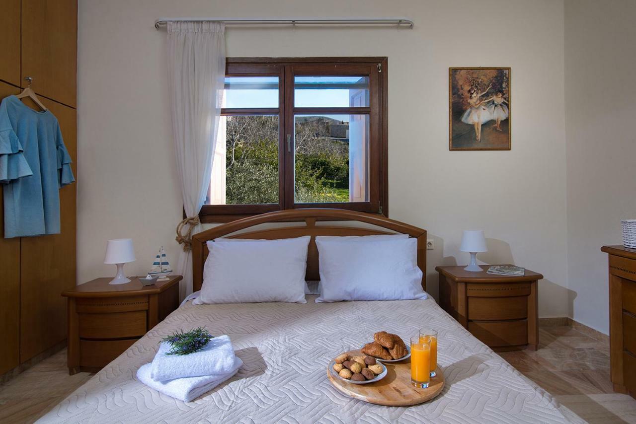 Oniropetra Luxury Suites Armakha Exterior foto