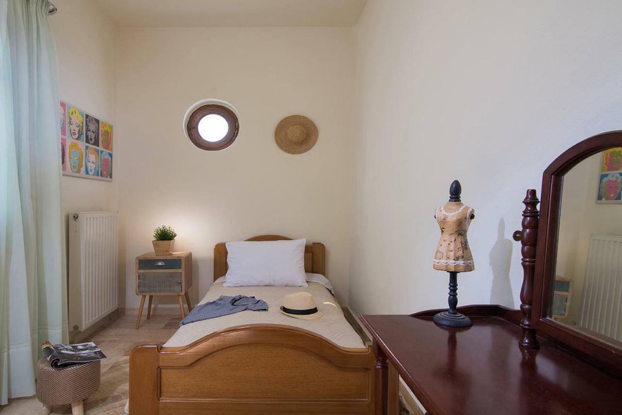 Oniropetra Luxury Suites Armakha Exterior foto